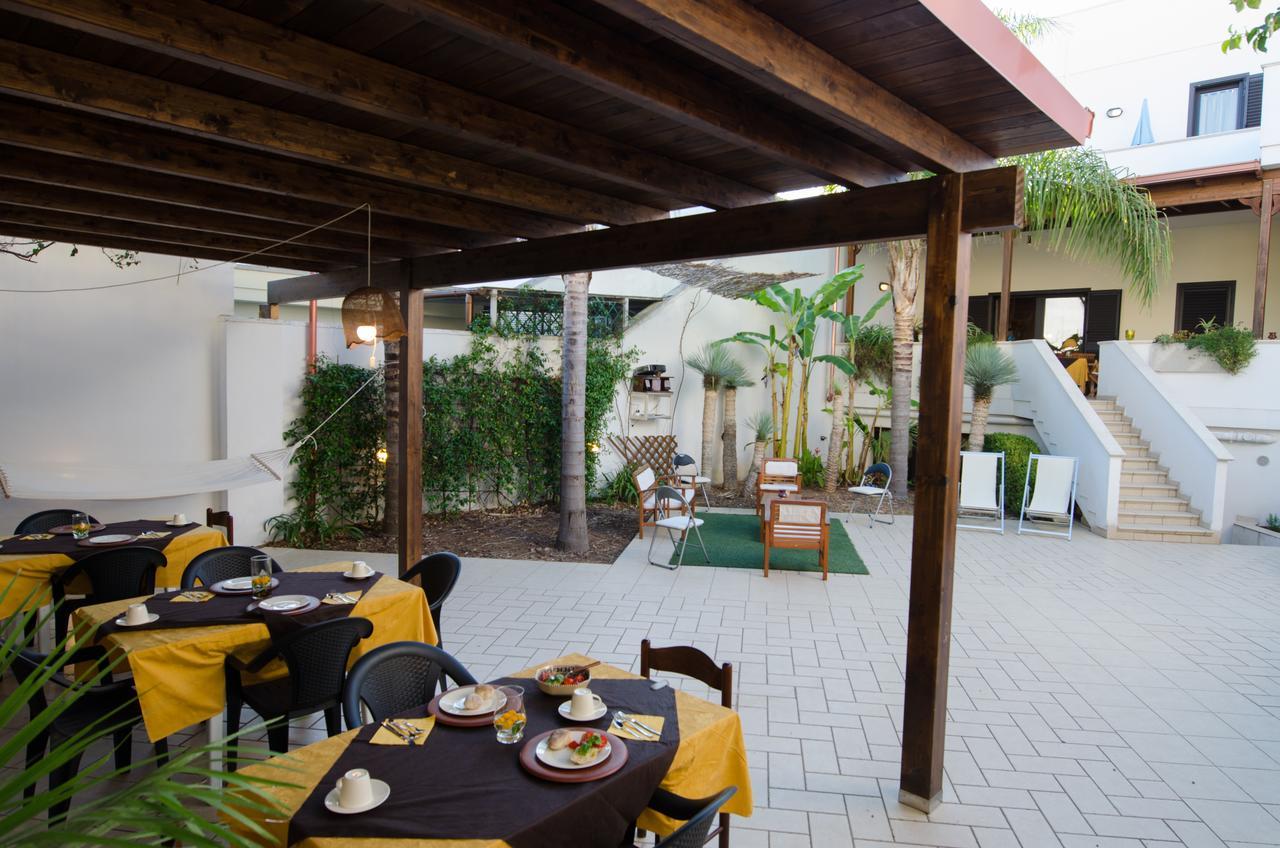 B&B L'Antica Rimessa เลชเช ภายนอก รูปภาพ
